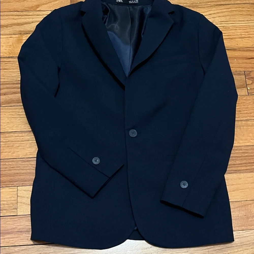Zara Boy’s Navy Blue Blazer